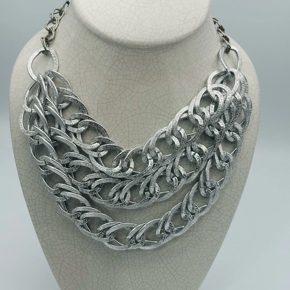 Silver Multi-Row Chain Link Chunky Statement Necklace - Picture 1 of 10
